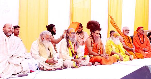 सदगुरु का आश्रय लिए बिना प्रभु की भक्ति मिलना संभव नहीं: ऋतेश्वर महाराज