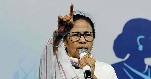 जिद पर अड़ीं ममता बनर्जी: आज फिर बोलीं, नहीं दूंगी इस्तीफा... बर्खास्त कर दो