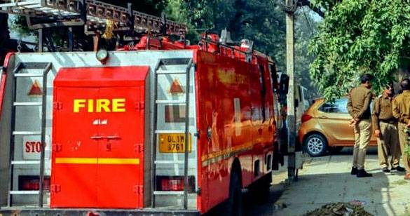 दिल्ली की आरबीआई बिल्डिंग में आग लगने की खबर, दमकल की 6 गाड़ियां रवाना
