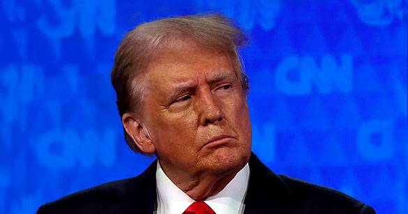 अमेरिका: हश मनी मामले में ट्रंप की सजा पर रोक लगाने से सुप्रीम कोर्ट का इंकार