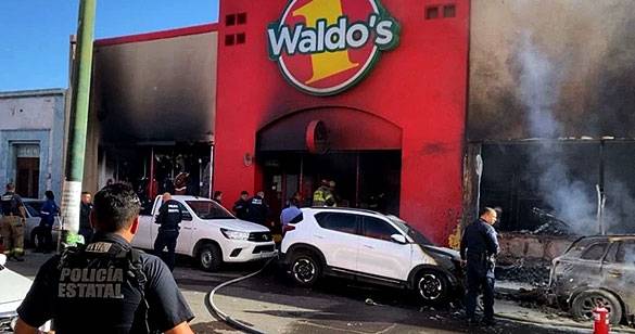 मेक्सिको के एक डिस्काउंट स्टोर में आग लगने से 23 लोगों की मौत और 11 घायल