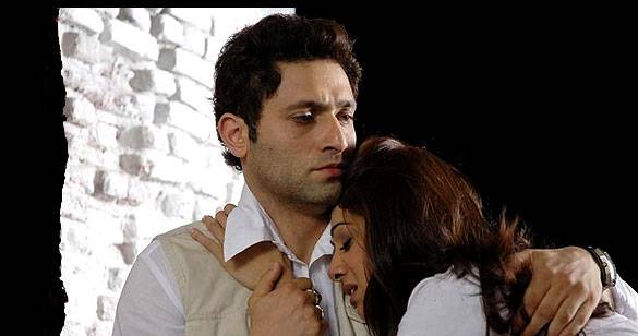 बॉलीवुड: एक्टिंग छोड़ अब फिलीपींस में कपड़ों का कारोबार कर रहे हैं शाइनी आहूजा