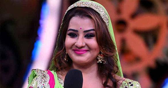 'भाभी जी घर पर हैं' में फ‍िर लौटेंगी श‍िल्पा श‍िंदे, अंगूरी भाभी के ल‍िए नया सेट भी तैयार